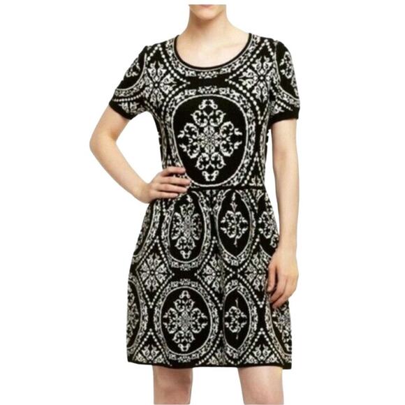 Romeo & Juliet Womens Knit Stretch Fit and Flare Mandal Print Dress Size Medium - Picture 1 of 8